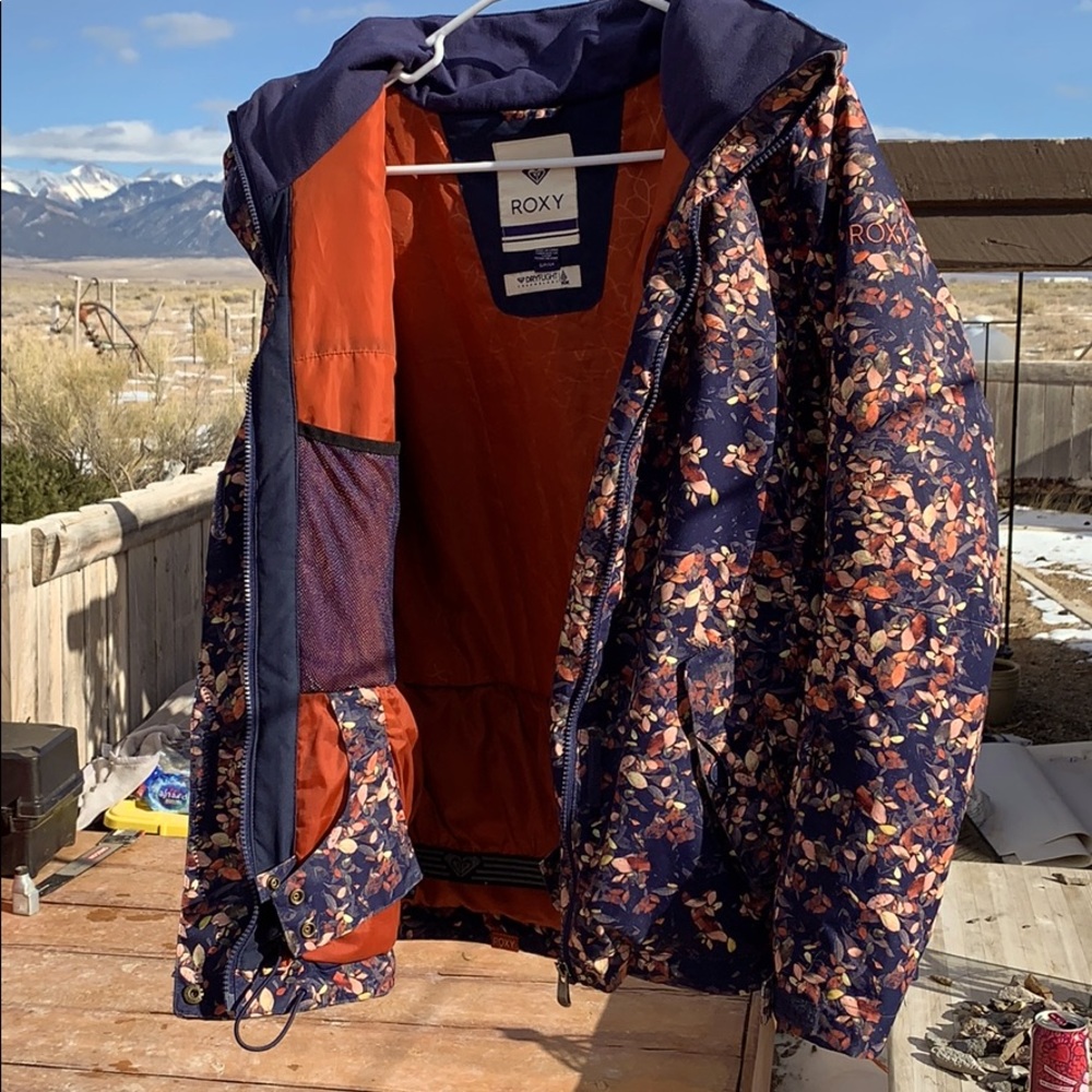 Roxy Navy Floral Ski Jacket with Multicolor Print - Picture 7 of 7